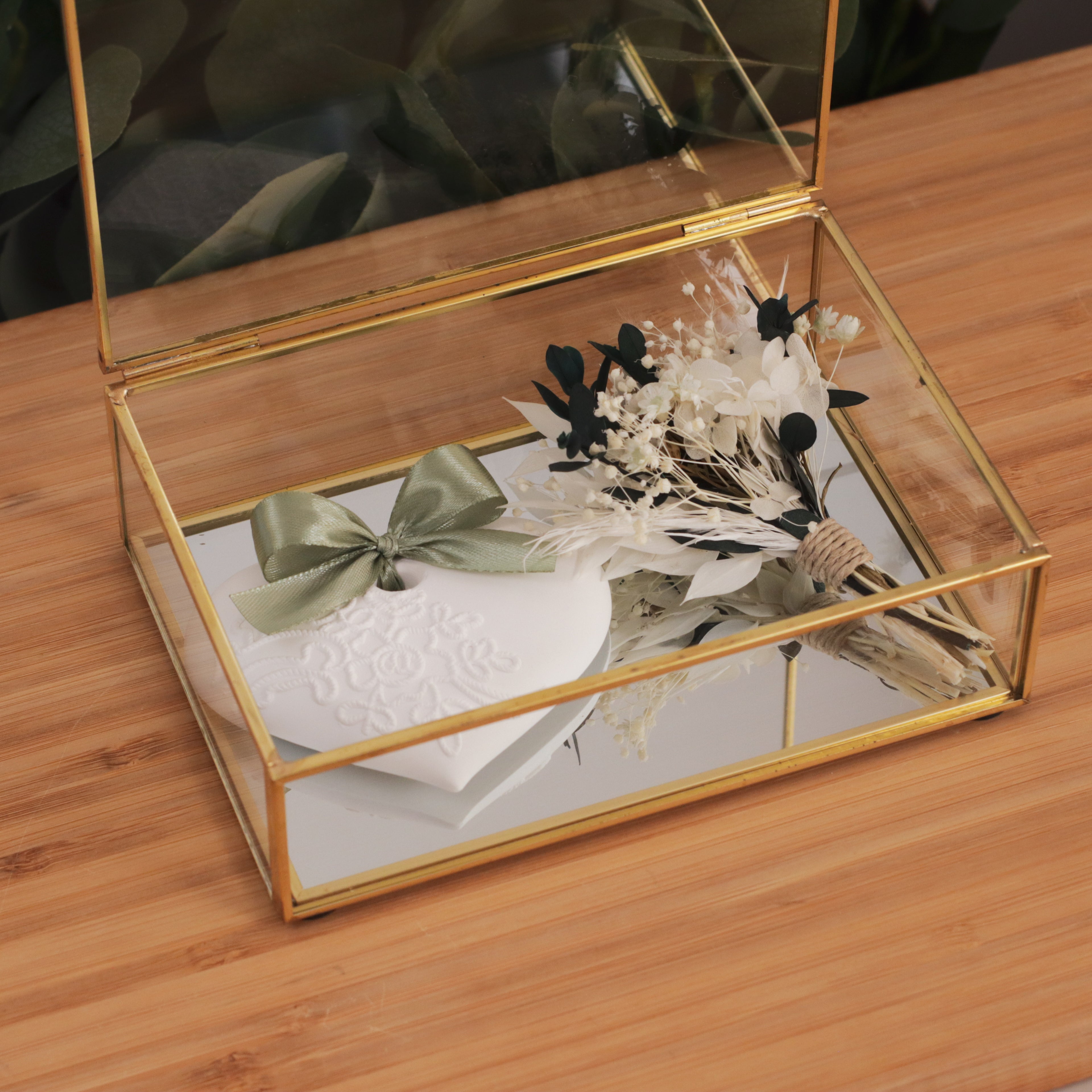 Conjunto coração perfumado com ramo