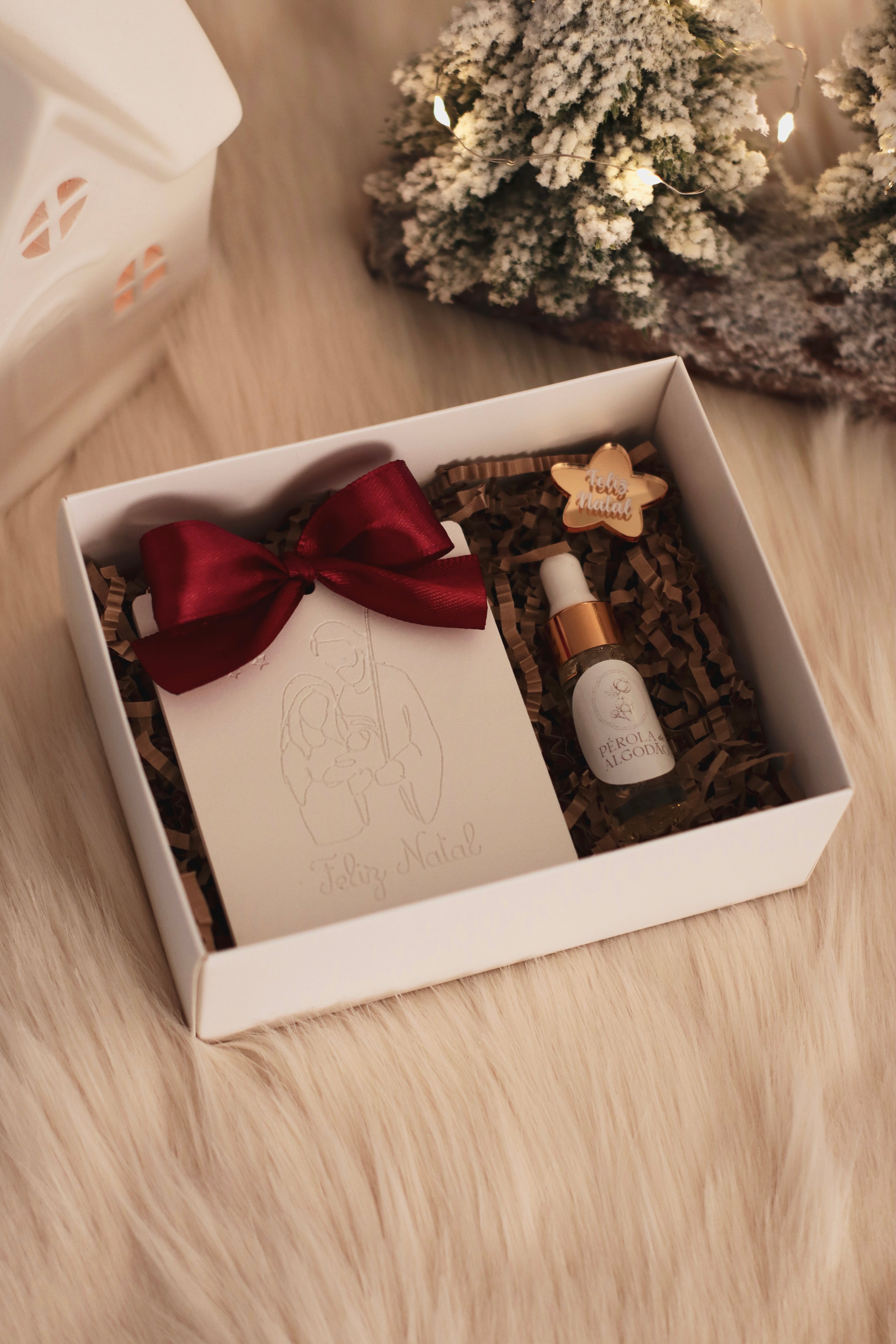 Caixa com Peça Presépio Feliz Natal e Recarga