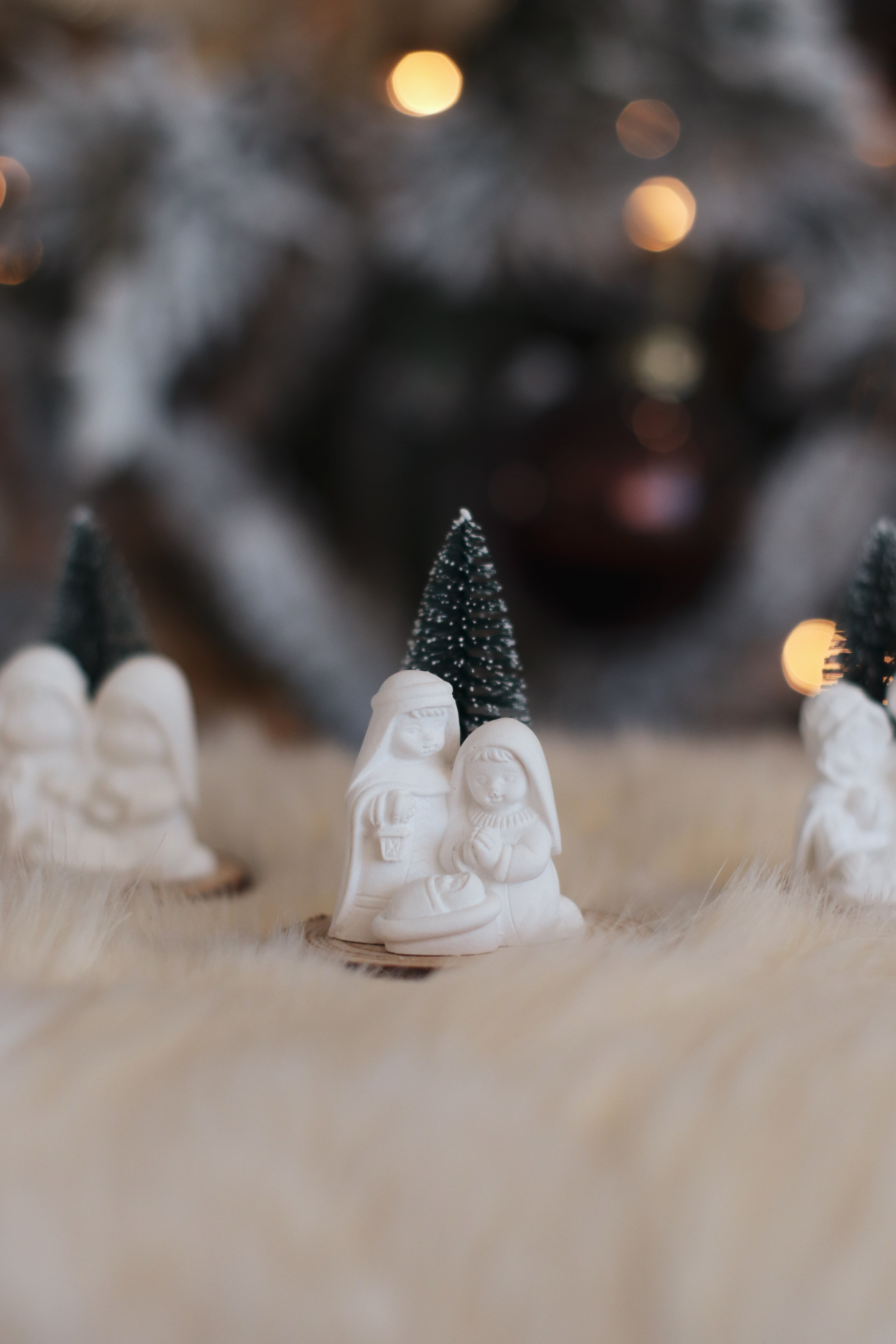 Mini Presépio no Tronco com Pinheirinho