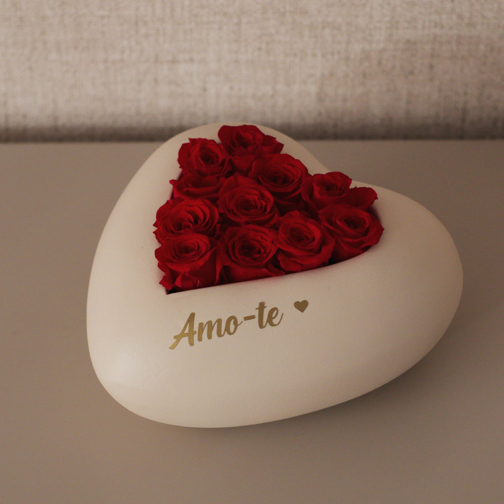 Coração com rosas preservadas