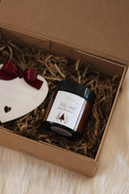 Caixa com Coração Educar e Mini Vela