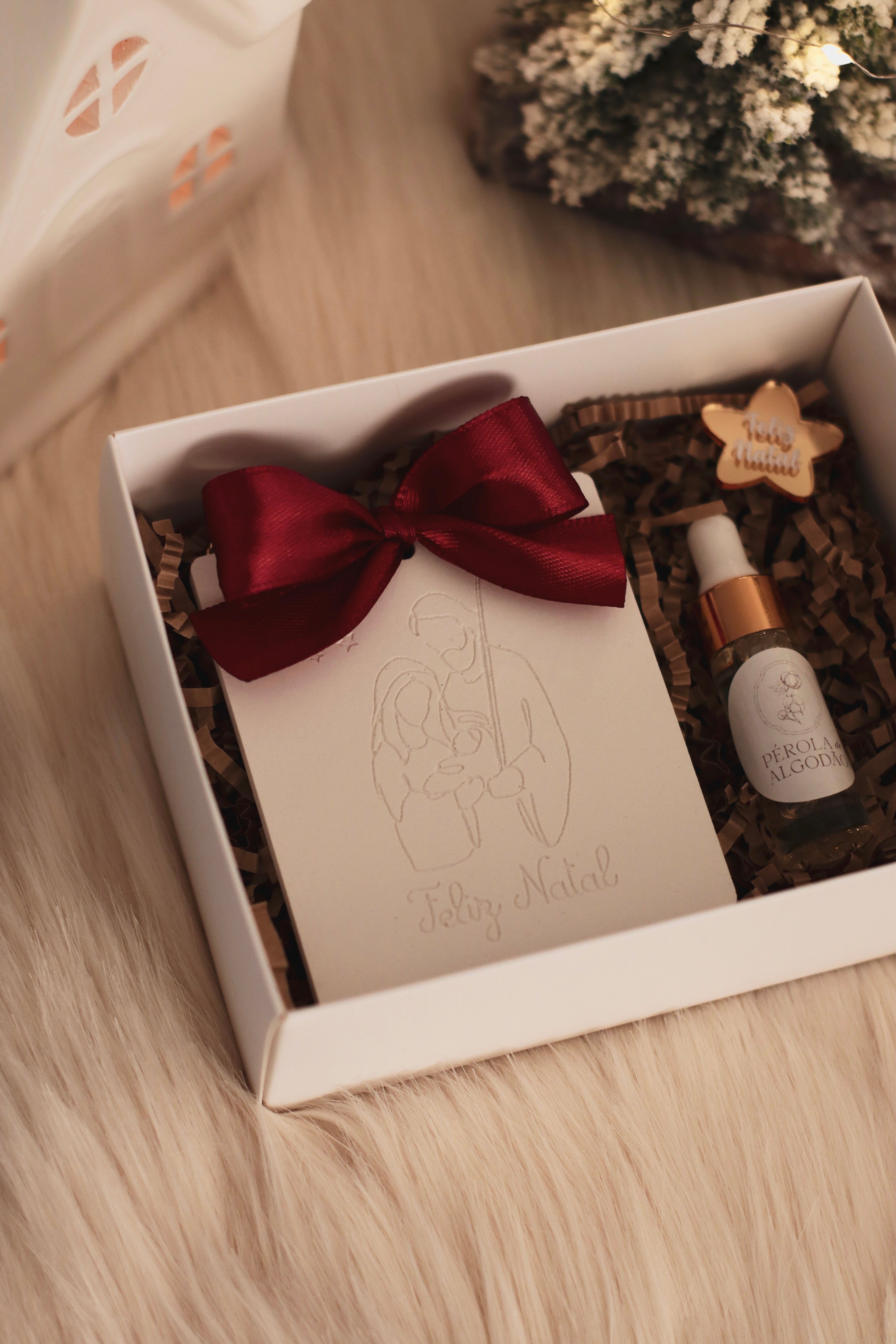 Caixa com Peça Presépio Feliz Natal e Recarga