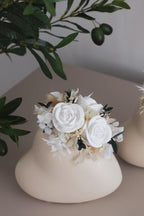 Coração lateral com flores preservadas e de gesso perfumado